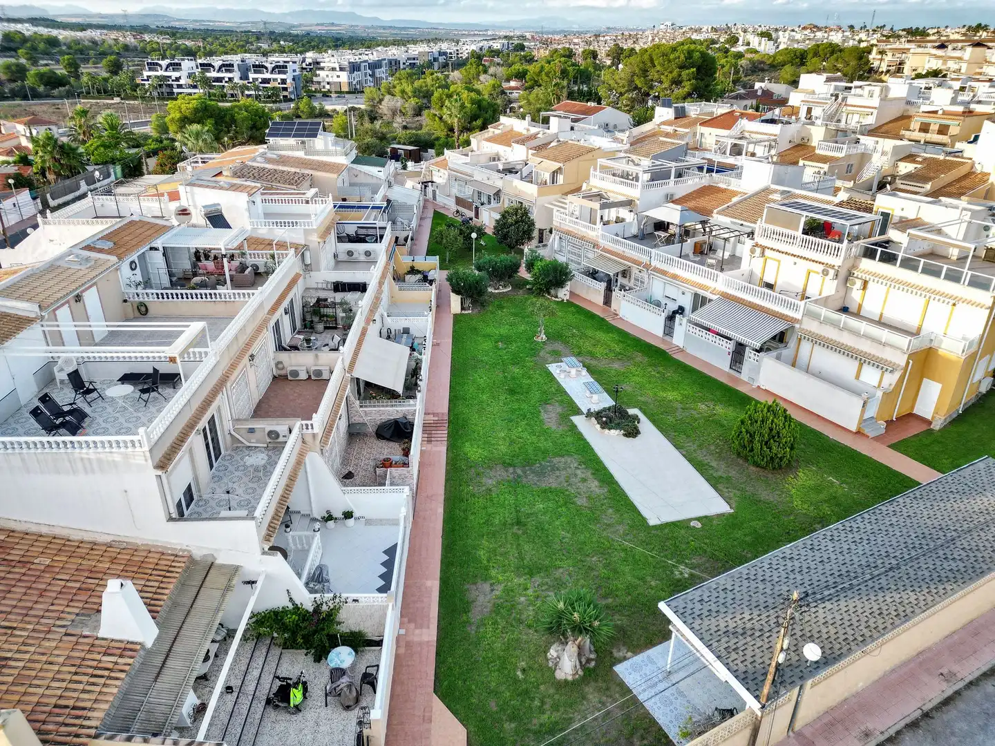 Adosado con terraza en venta en La Florida - Playa Flamenca, imagen 47