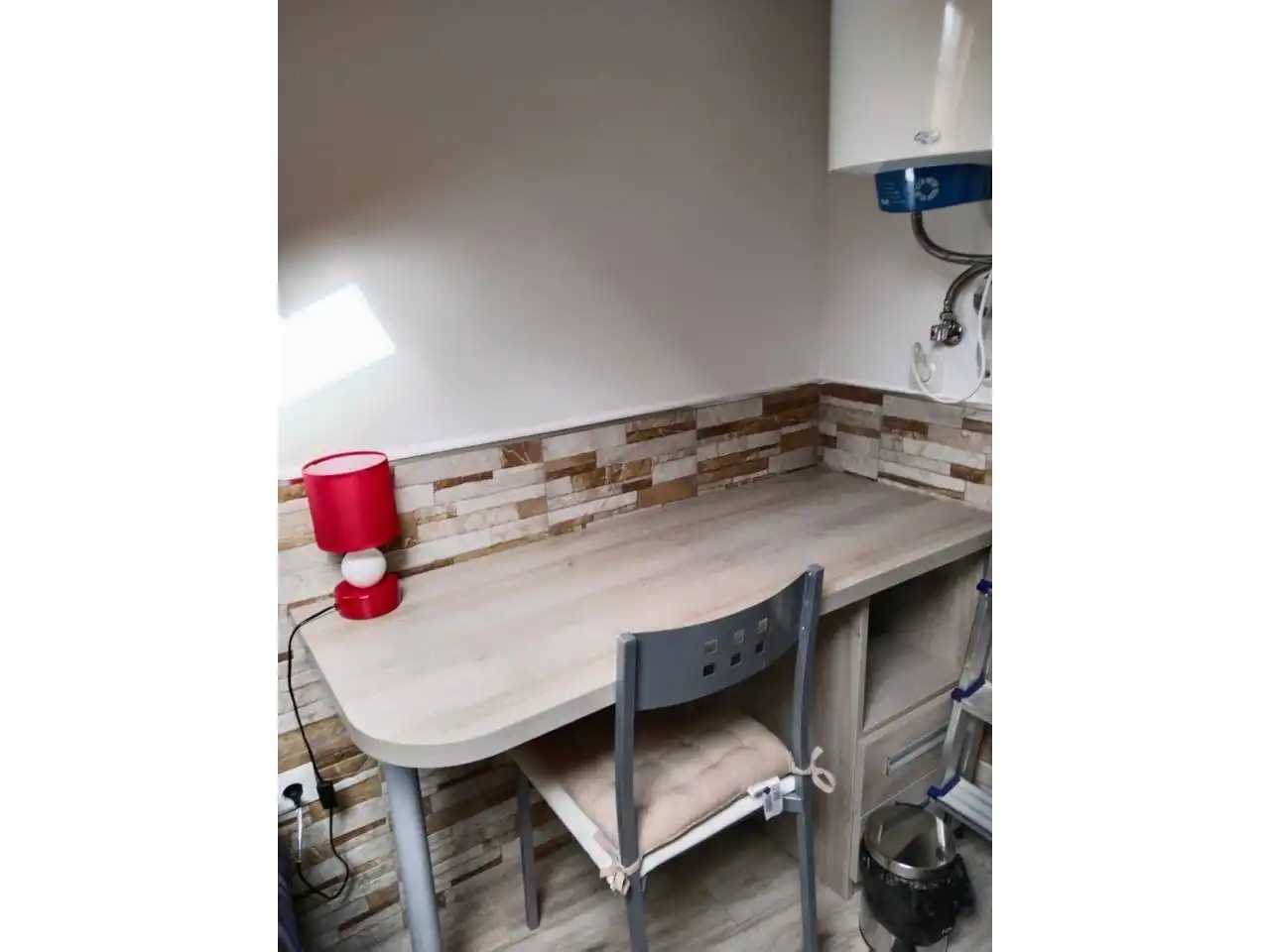 Cuina de Apartament de lloguer en Burgos amb Calefacció, Parquet i Moblat