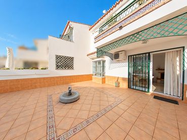Maison jumelée à vendre à Caleta de Vélez