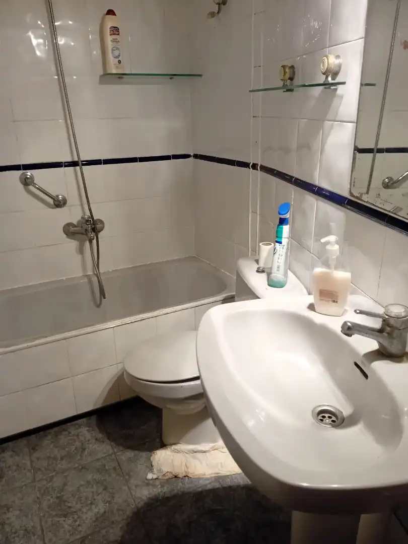 Bany de Casa adosada en venda en Valls amb Traster, Balcó i Internet