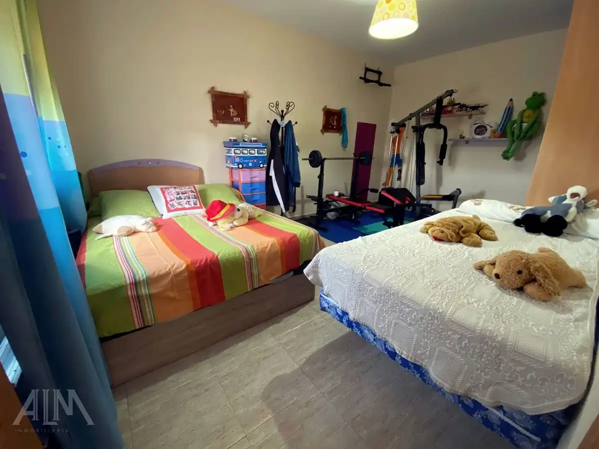Dormitori de Casa o xalet en venda en Manzanares amb Aire condicionat, Calefacció i Jardí privat