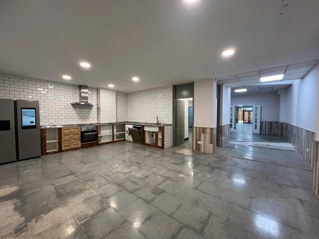 Local comercial en Venta en Carrer Miracle en Alboraya Centro