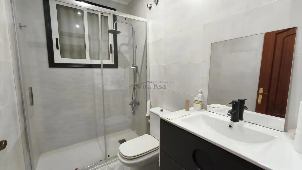 House with terrace for sale in Toén, imagen 17