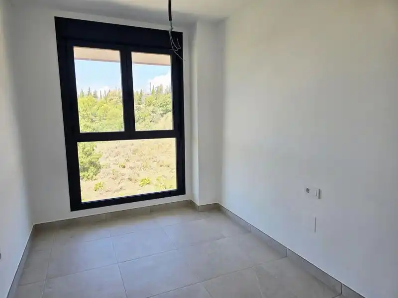 Dormitori de Apartament de lloguer en Mijas amb Aire condicionat, Calefacció i Terrassa