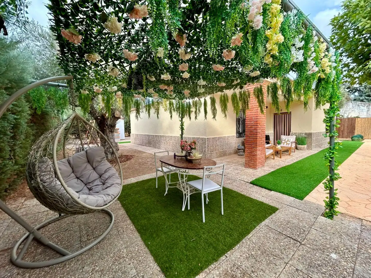 Terrassa de Casa o xalet en venda en Talavera de la Reina amb Aire condicionat, Calefacció i Jardí privat