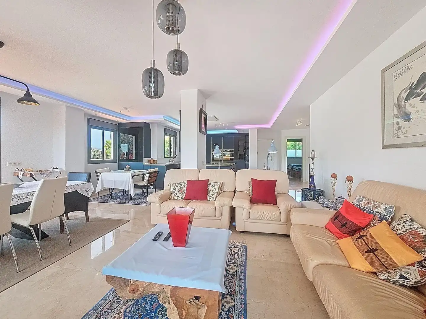 Apartamento con piscina en venta en Manilva Pueblo