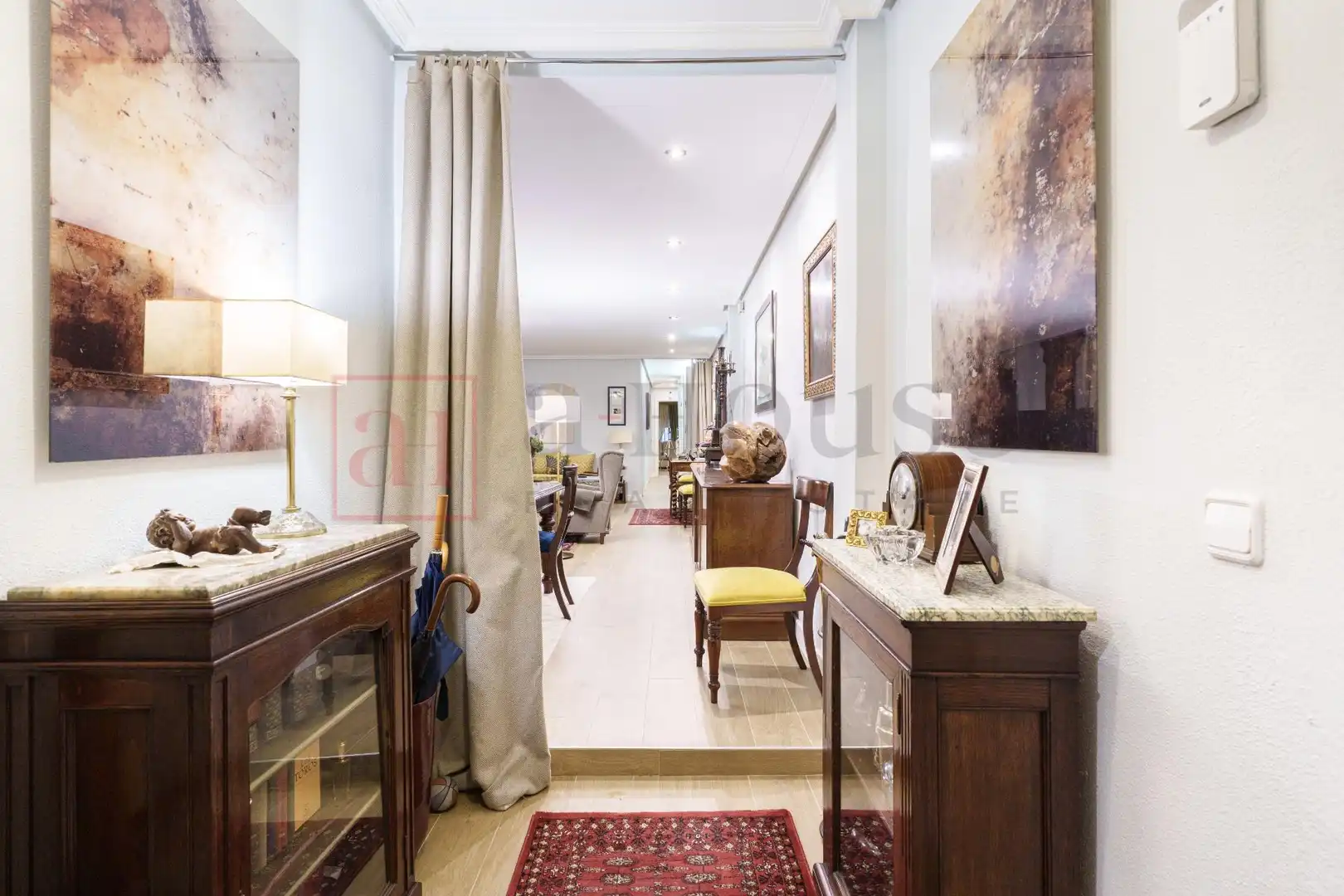 Local en venta en Madrid con Aire acondicionado y Amueblado
