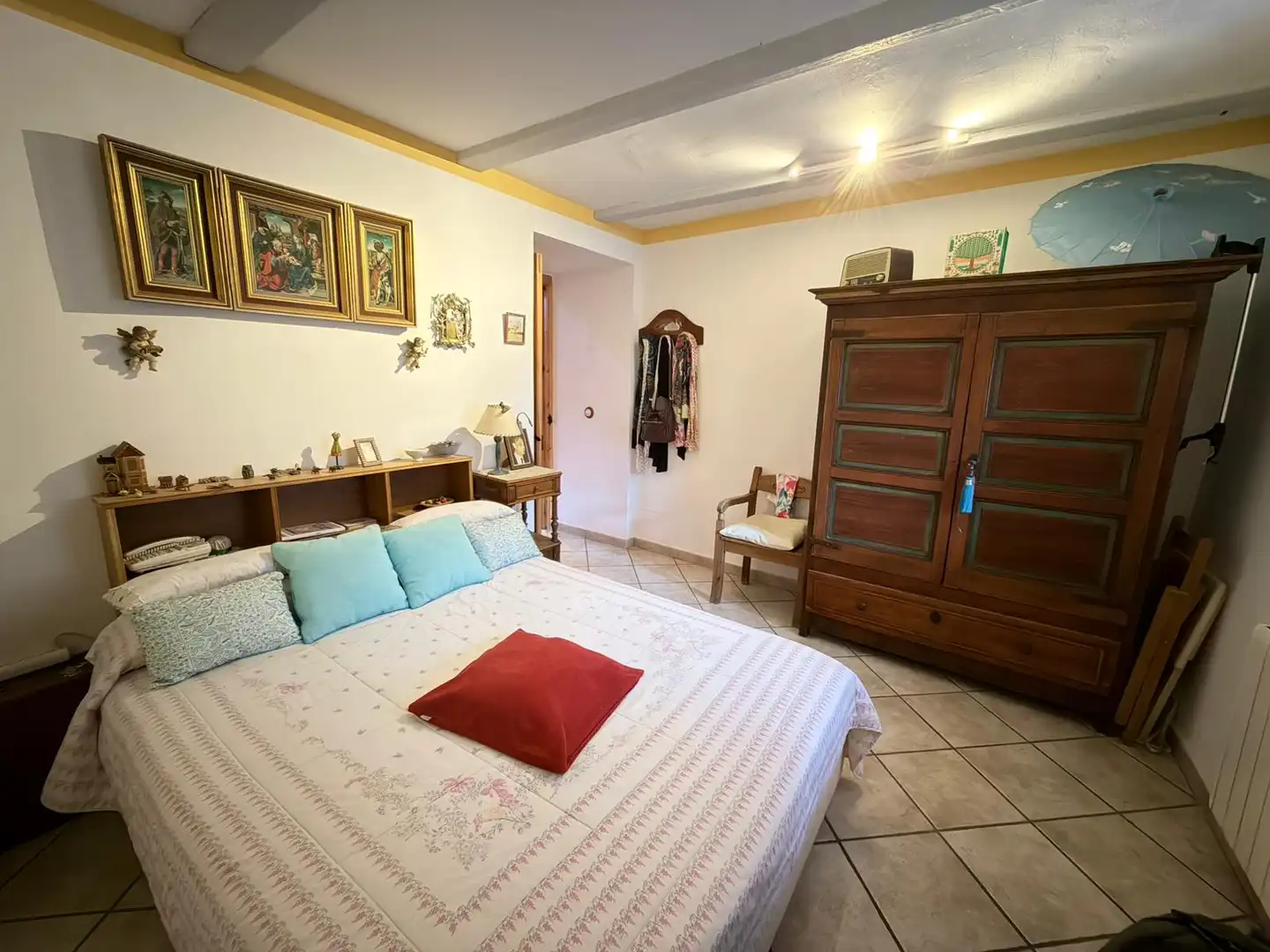 Dormitori de Casa o xalet en venda en Corcos amb Calefacció, Moblat i Forn