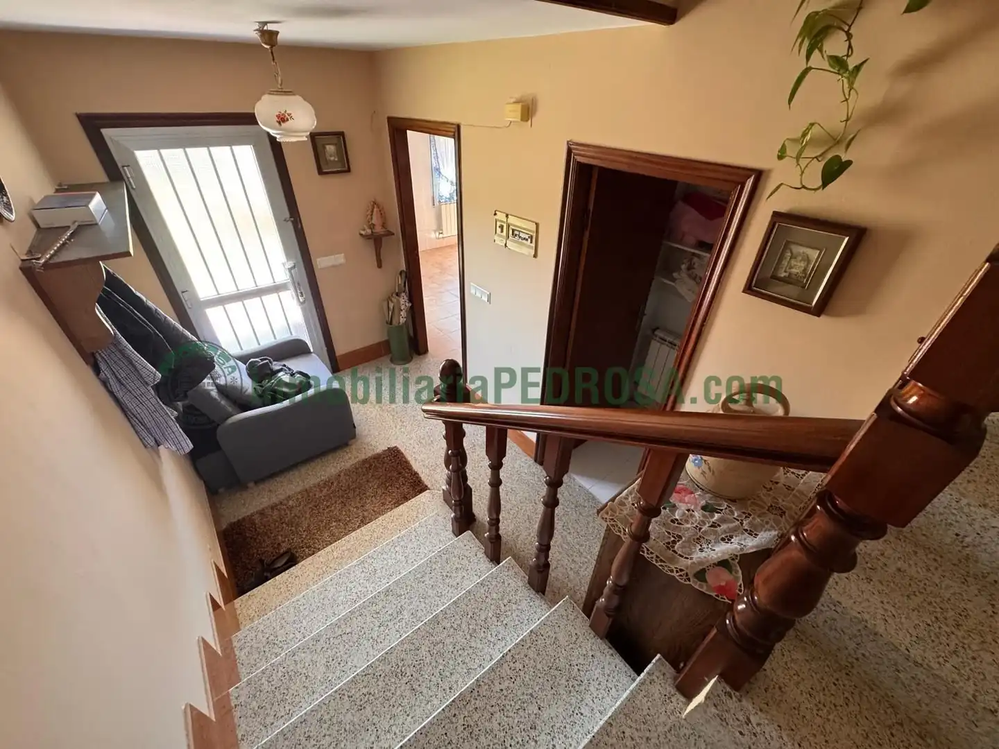 Country house zum Verkauf in Pontevedra Capital  mit Heizung, Privatgarten und Möbliert