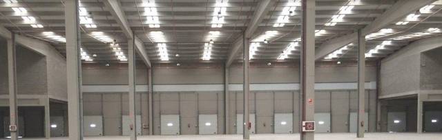 Nave industrial en Alquiler en El Pla de Santa Maria