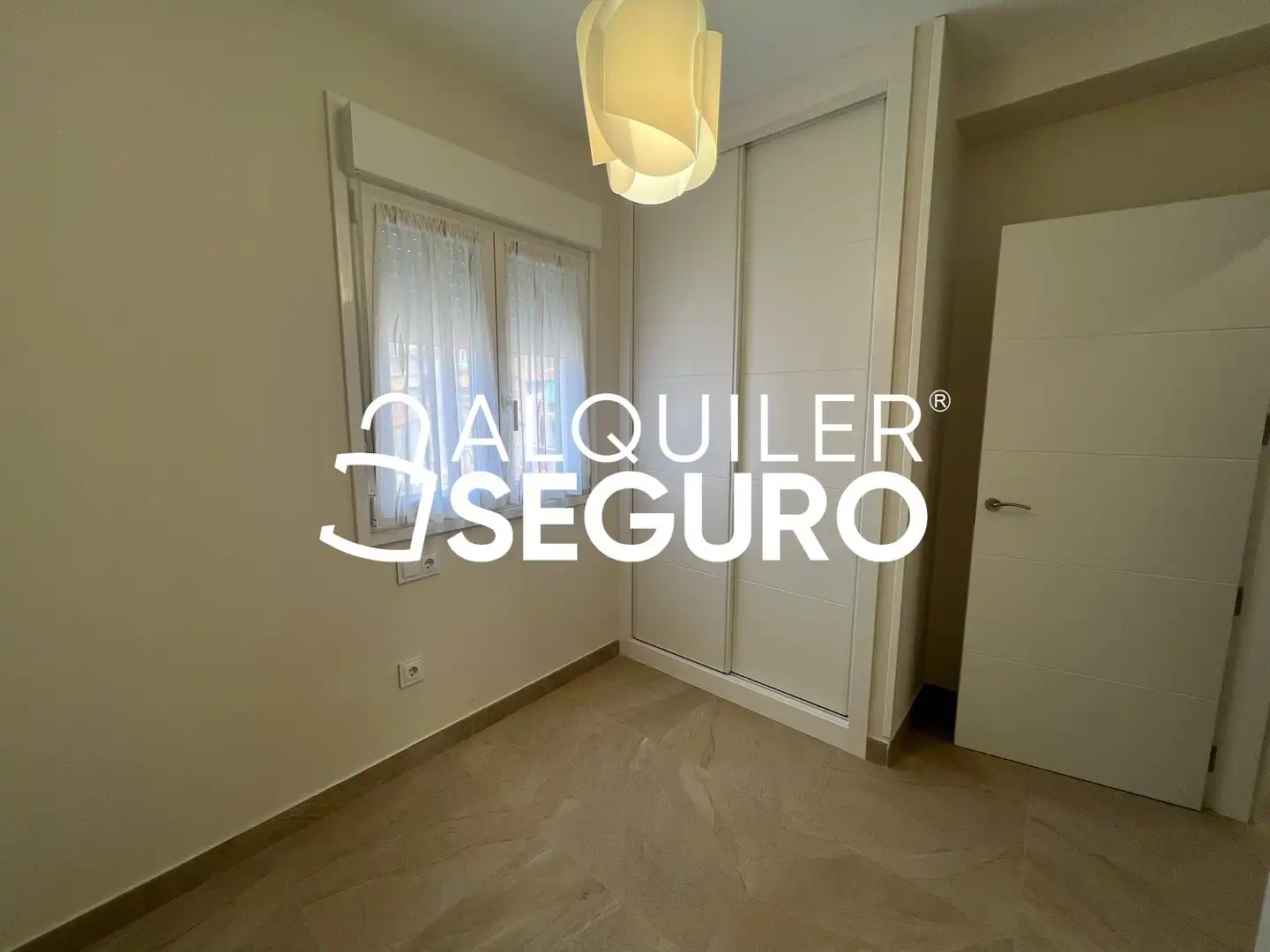 Bedroom of Flat for rent in Colmenar Viejo  with Air Conditioner, Heating and Terrace