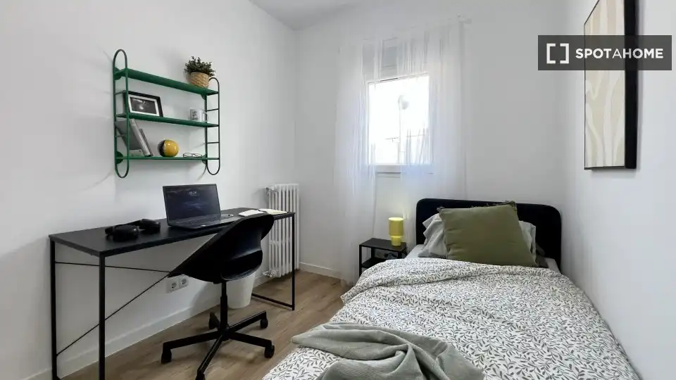 Appartamento con terrazza in affitto a Chamberí, imagen 17