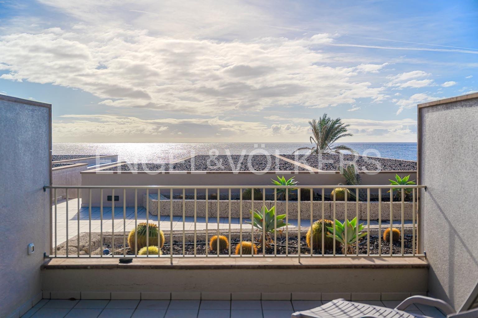 Exterior view of Flat for sale in Granadilla de Abona  with Terrace and Furnished