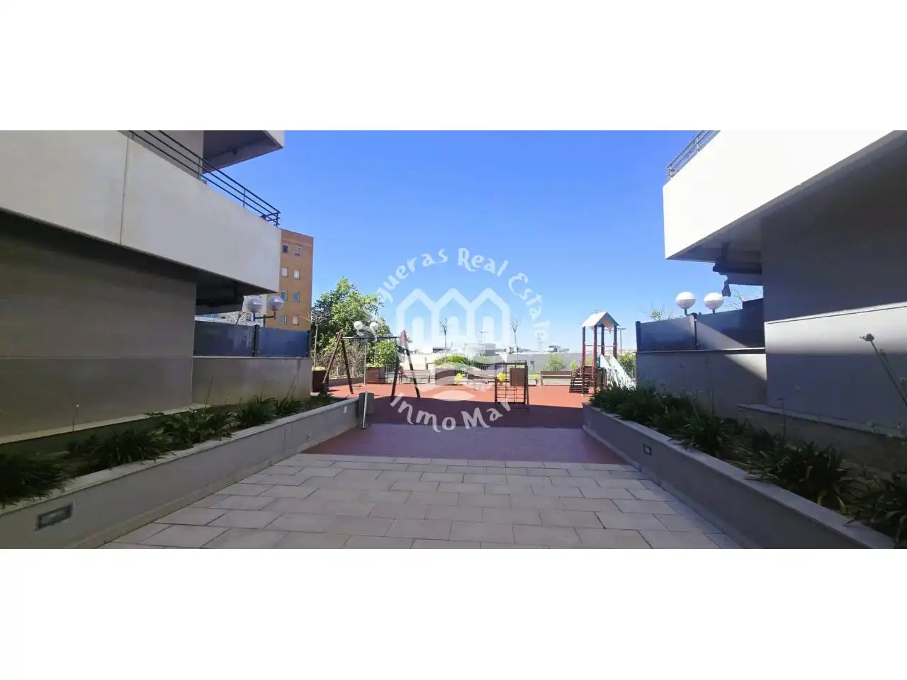 Vista exterior de Dúplex en venda en Terrassa amb Aire condicionat, Calefacció i Parquet