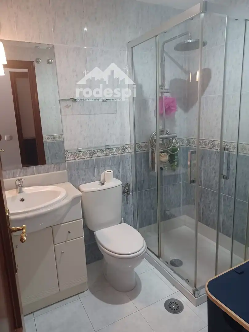 Bathroom of Flat for rent in Lavadores