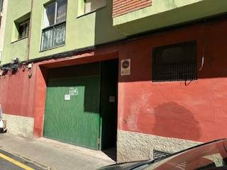 Local comercial en Alquiler en Carrer del Riu Palància, 6 en Ensanche - Río Júcar