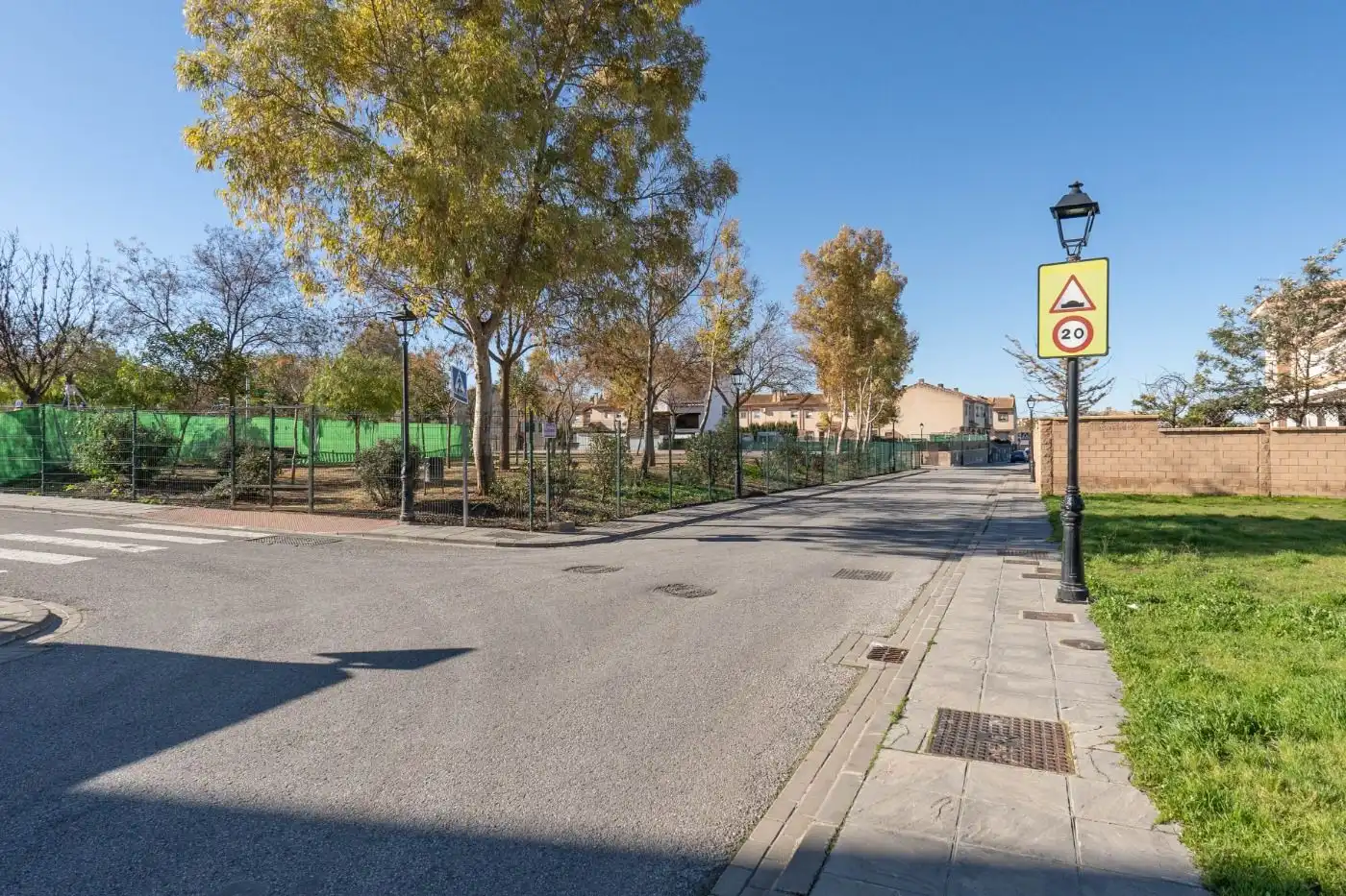 Lands and plots for sale in Calle SATURNO, imagen 9