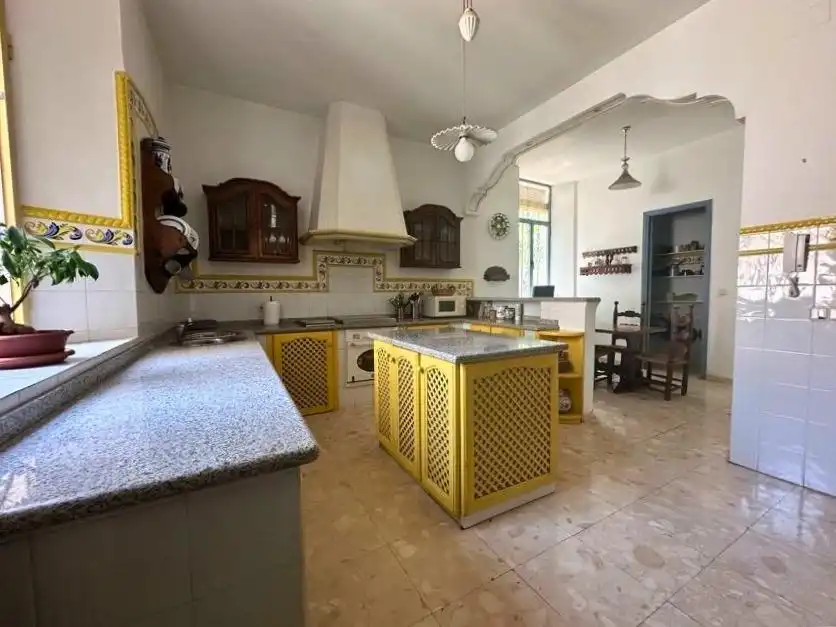 Cocina de Casa o chalet en venta en Villanueva del Arzobispo con Aire acondicionado, Calefacción y Terraza