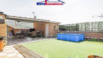Terrassa de Casa o xalet en venda en Sant Climent de Llobregat amb Calefacció, Jardí privat i Terrassa