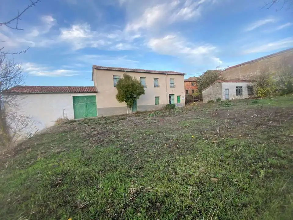 Casa en venta en Valle de Tobalina