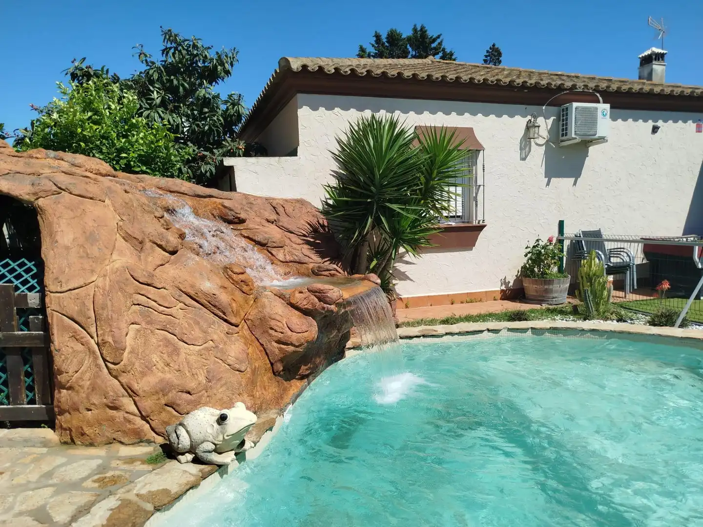 Piscina de Casa o chalet en venta en Chiclana de la Frontera con Aire acondicionado, Jardín privado y Terraza