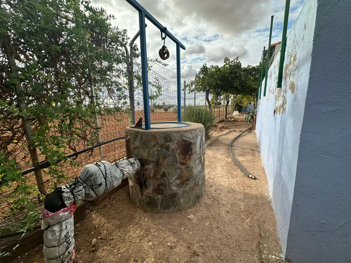 Vista exterior de Finca rústica en venda en Quintanar de la Orden amb Terrassa i Traster