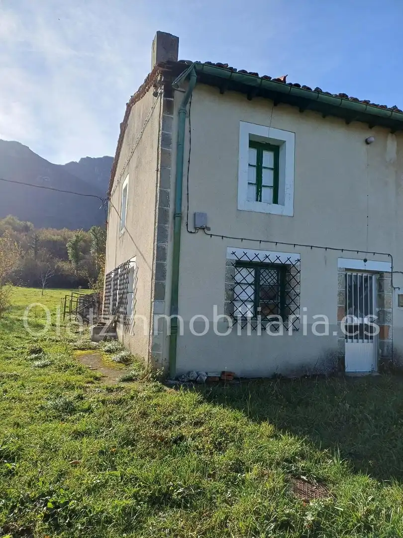 Vista exterior de Casa o chalet en venta en Valle de Mena