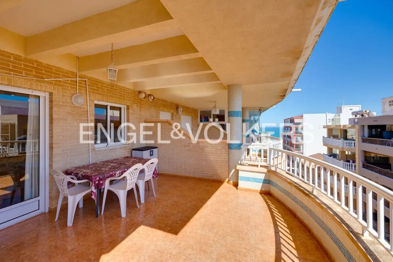 Terraza de Ático en venta en Guardamar del Segura con Aire acondicionado, Calefacción y Terraza