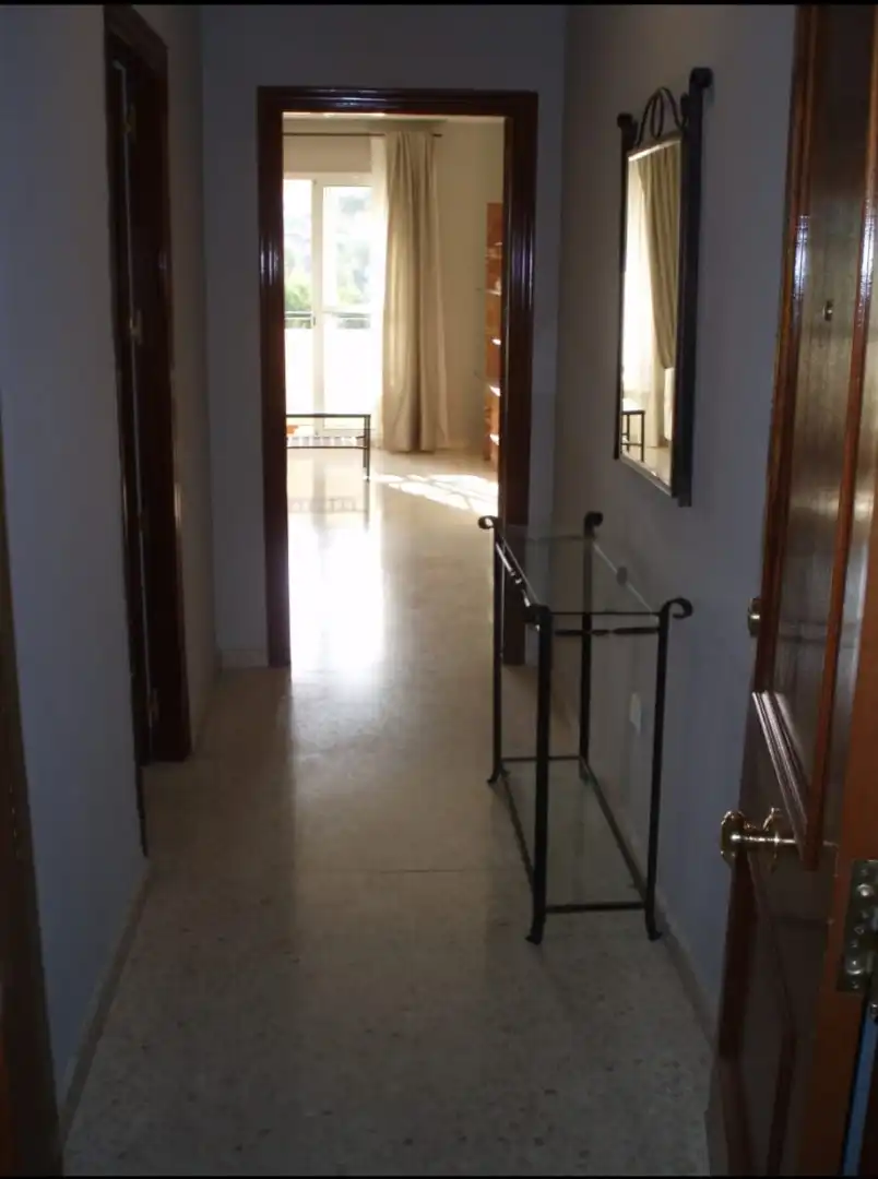 Flat with terrace for sale in Calle Mercedes de Velilla, imagen 8