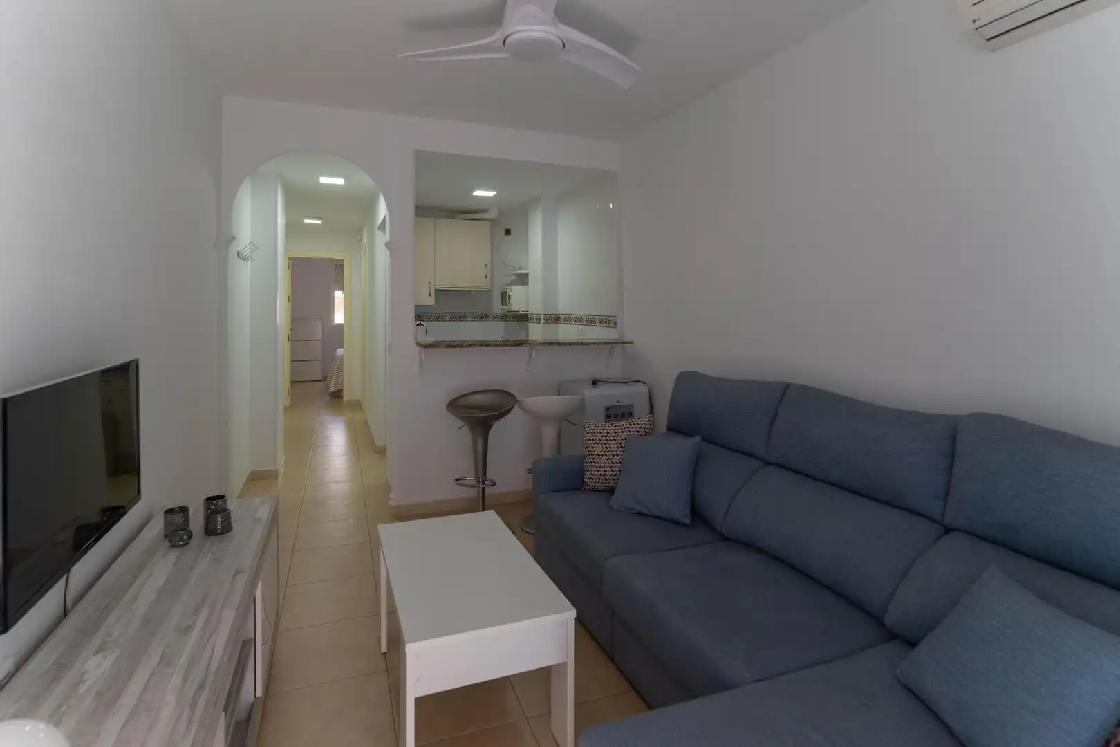 Apartamento con ascensor en alquiler en Puerto Deportivo, imagen 4
