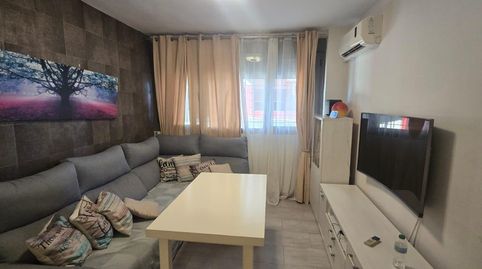 Foto 2 de Piso en venta en Calle Maestra Carmen Fernández Carrión, Centro - Barriada Mallorca, Camas