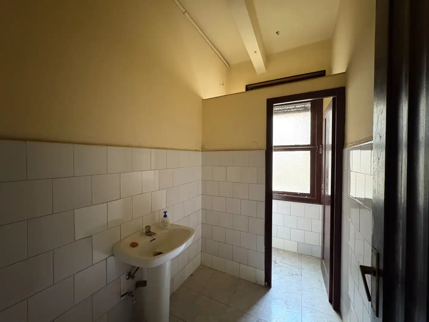 Baño de Piso en venta en Vigo  con Balcón