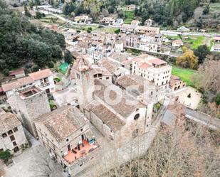 Vista exterior de Casa o xalet en venda en Osor amb Aire condicionat, Jardí privat i Terrassa