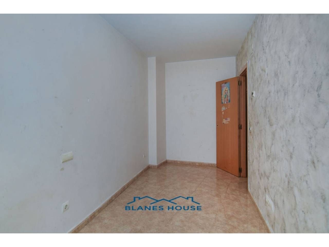 Piso en venta en Segre, Mont Ferrant - Joan Carles I