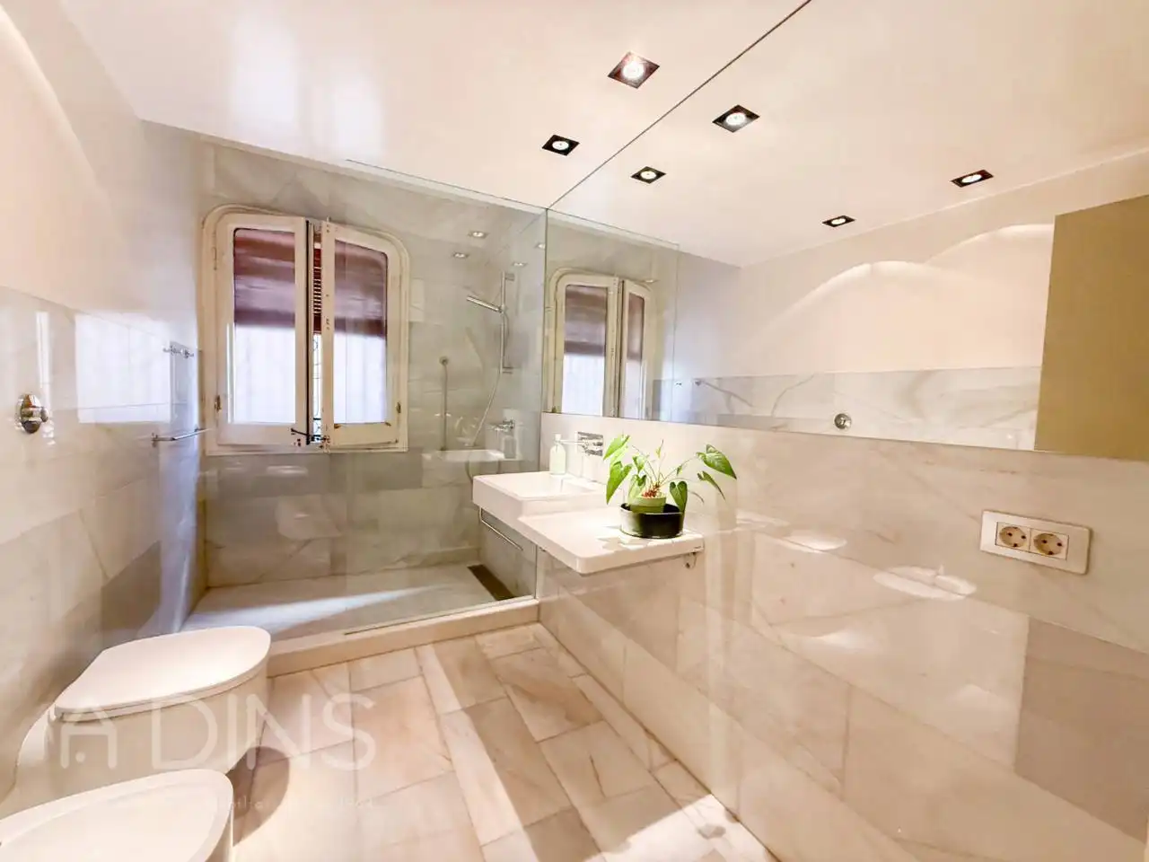 Baño de Piso en venta en Sant Feliu de Codines