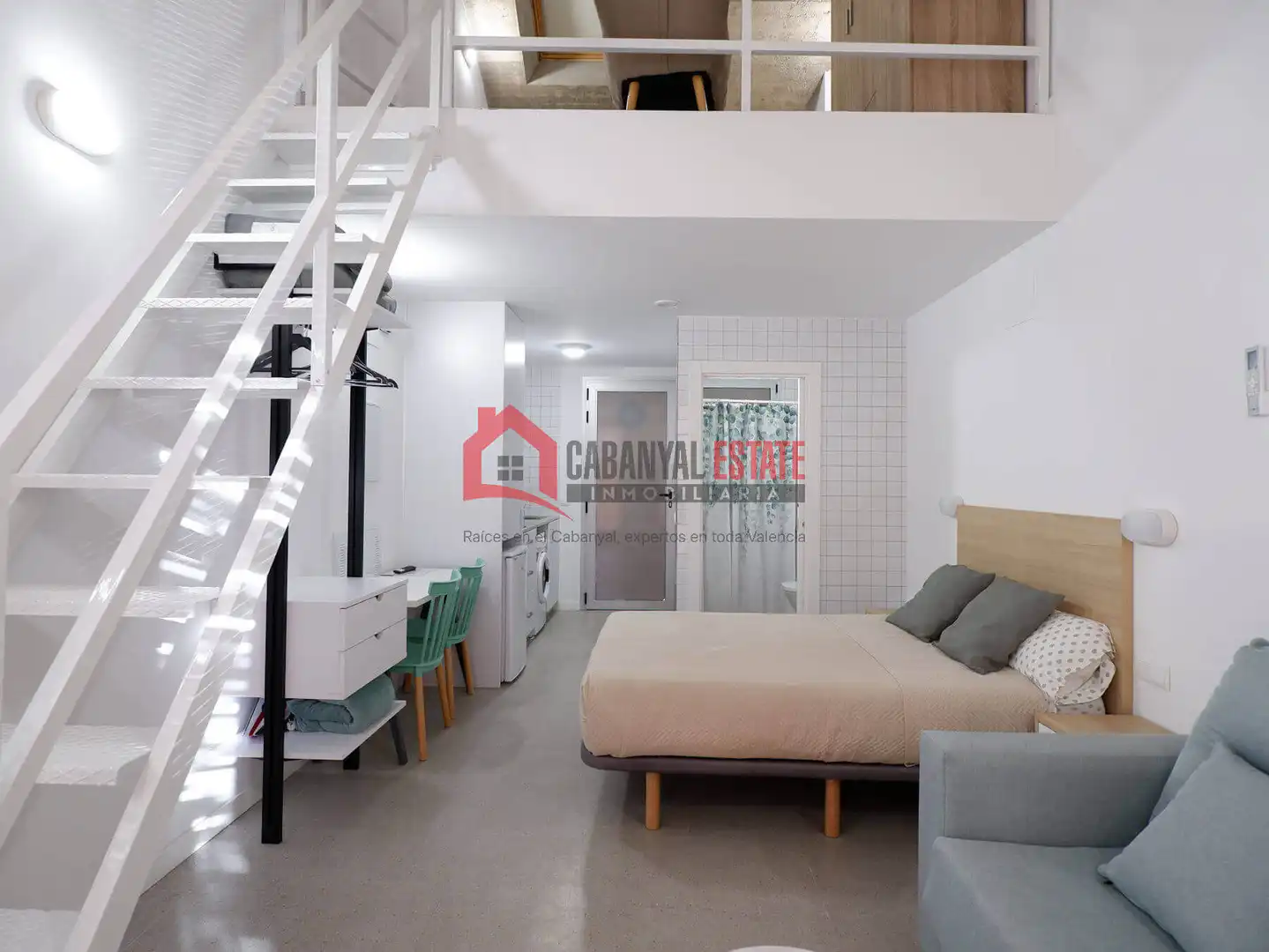 Attic for rent in El Cabanyal - El Canyamelar