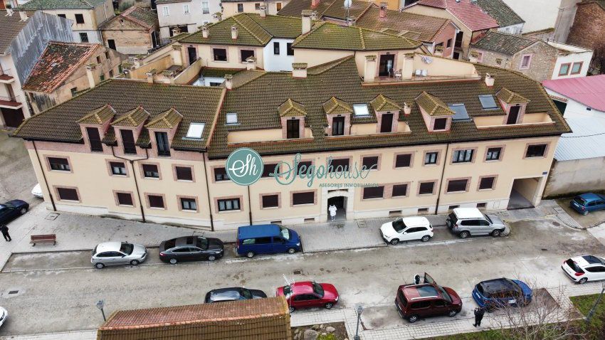 Vista exterior de Pis en venda en Bernuy de Porreros amb Calefacció i Traster