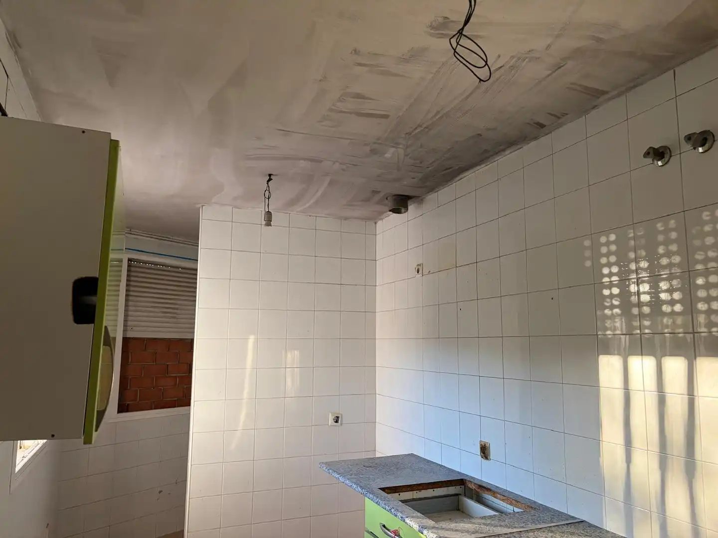 Küche von Wohnung zum Verkauf in Coria del Río