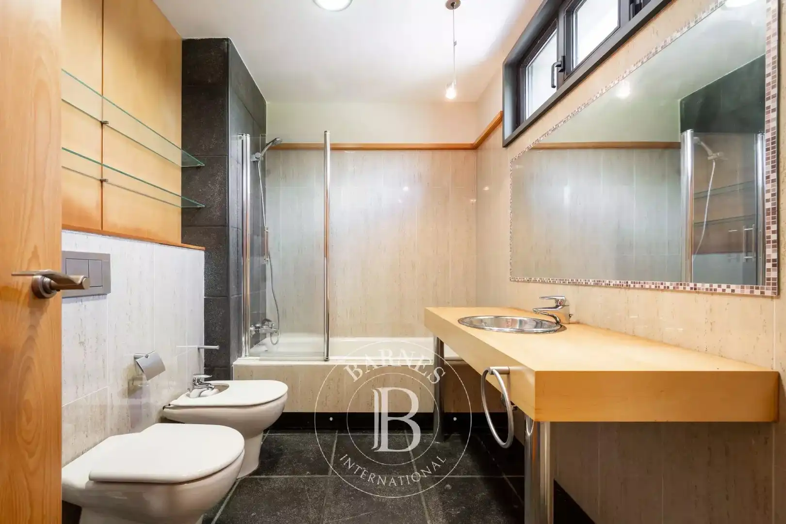 Baño de Casa o chalet en venta en Donostia - San Sebastián  con Calefacción, Trastero y Piscina