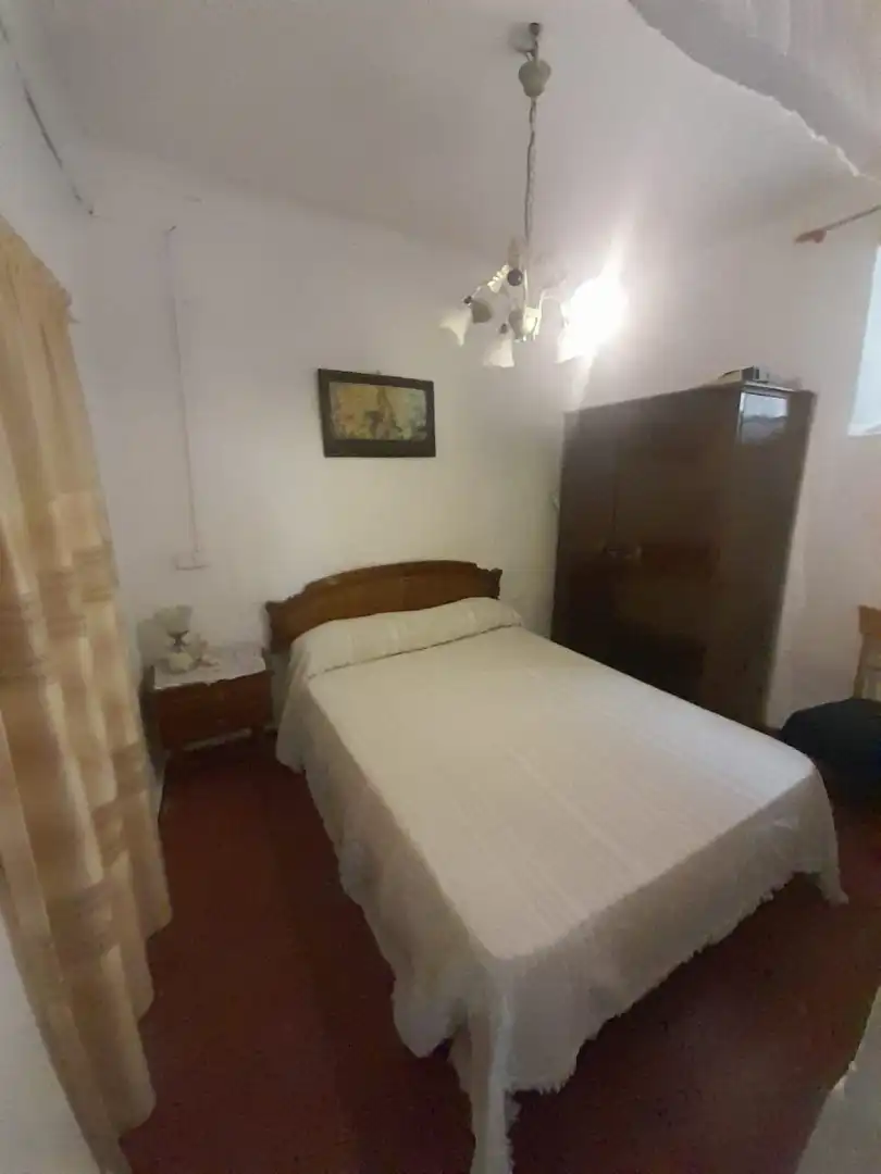 Habitación de Finca rústica en venta en Ohanes con Jardín privado, Terraza y Amueblado