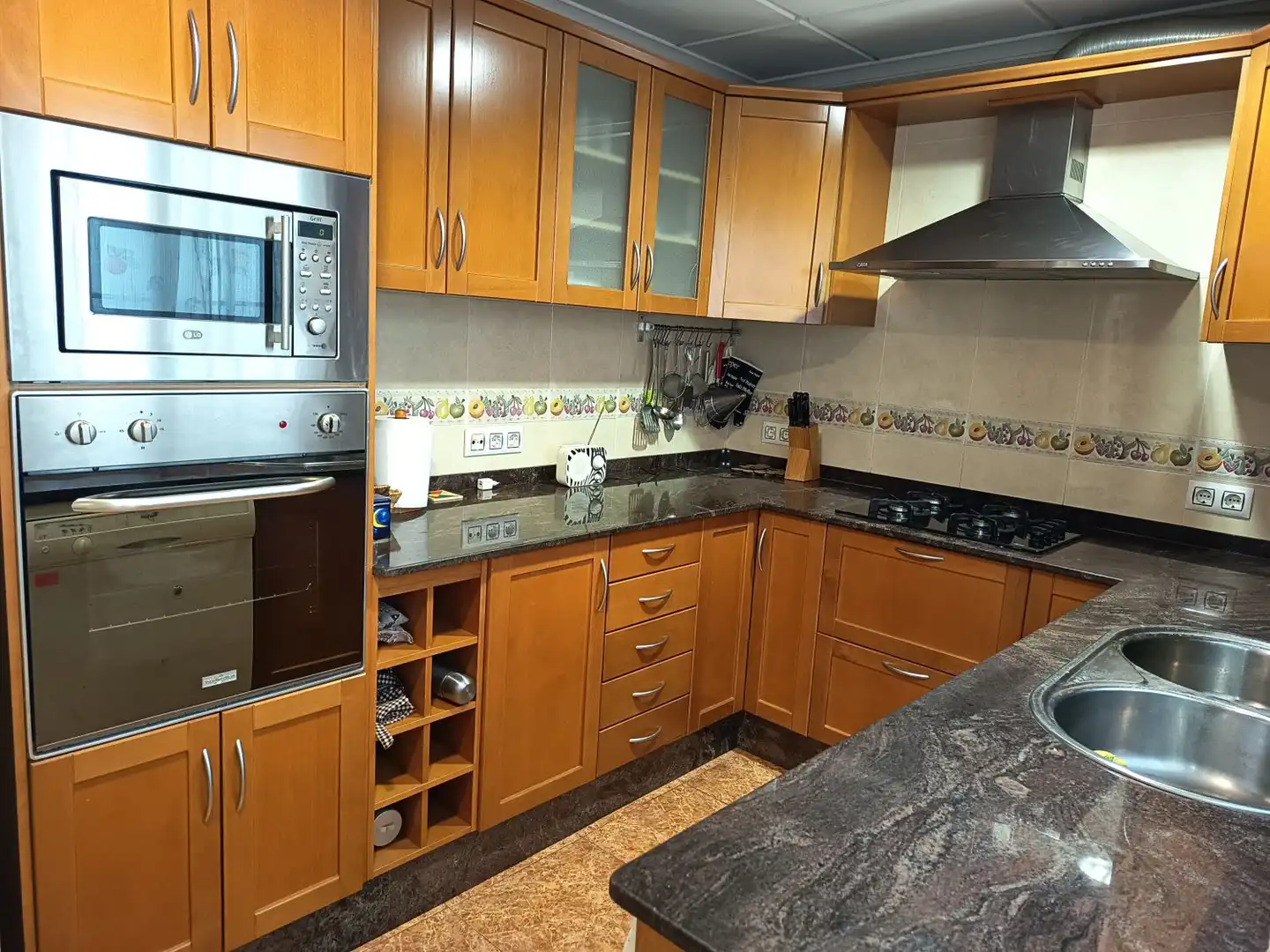 Cocina de Piso en venta en Ulldecona con Calefacción, Terraza y Trastero