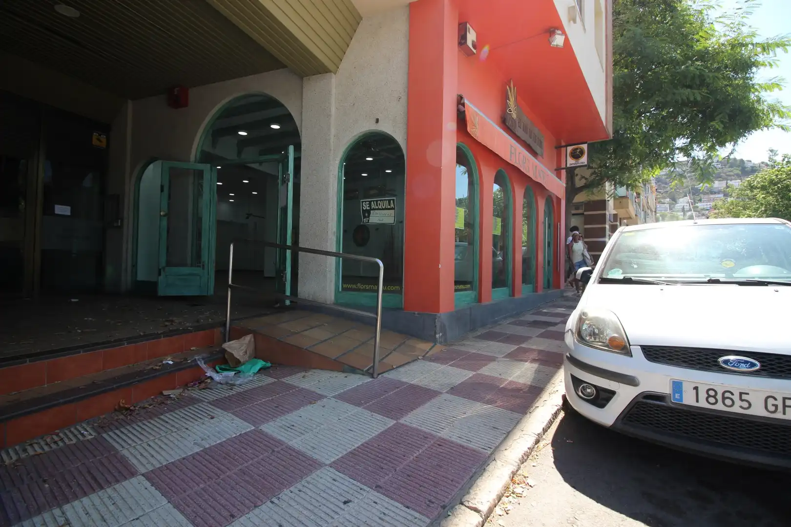 Business premises to rent in Almadrava - Canyelles - Puig-Rom, imagen 9