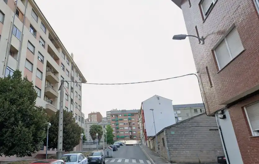 Apartament amb ascensor en venda a Zona Alta, imagen 2