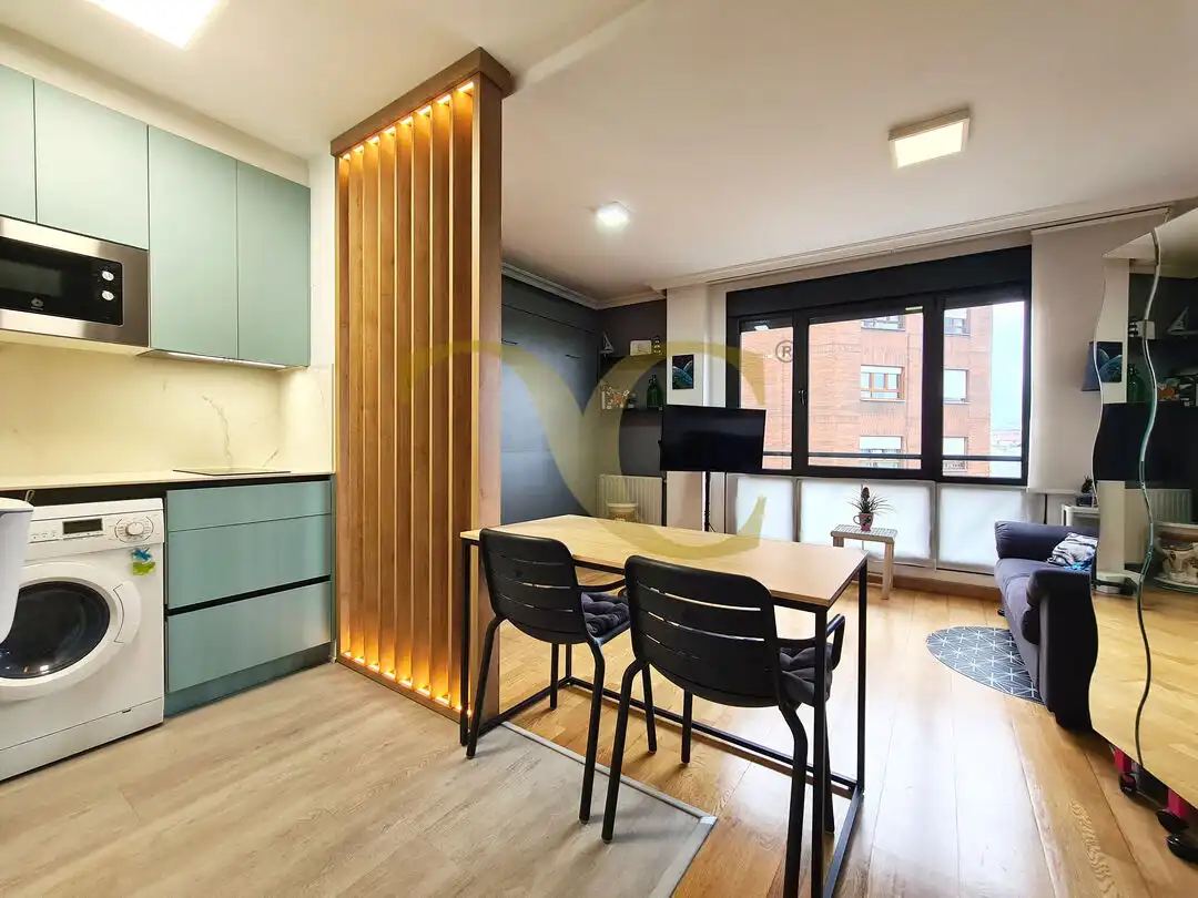 Flat for sale in Oviedo   with Heating, Storage room and Furnished