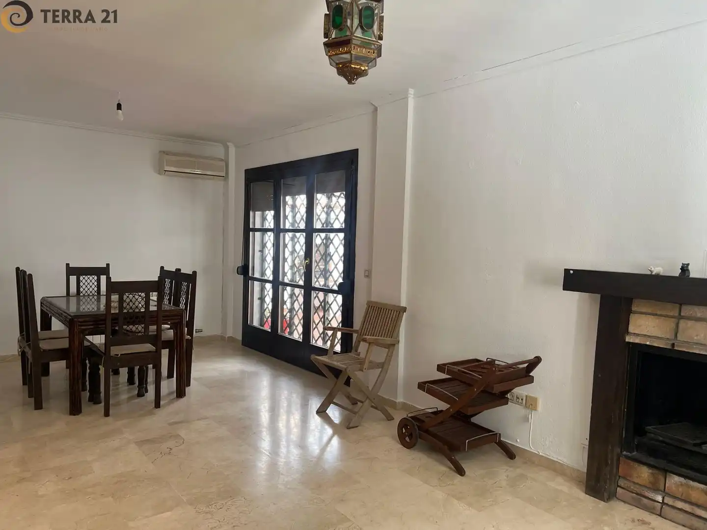 Comedor de Casa o chalet en venta en Jaén con Aire acondicionado, Calefacción y Jardín privado