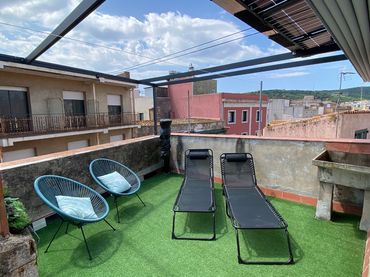 Casa aparellada amb balcó de lloguer a Carrer de Joan Maragall