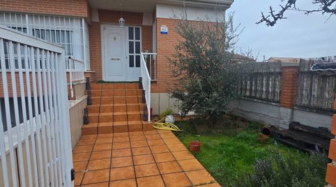 Foto 3 de Casa o chalet en venta en Yuncos, Toledo