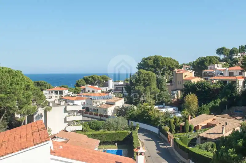 Villa avec piscine à vendre à Carrer del Puig Vermell 16, imagen 3