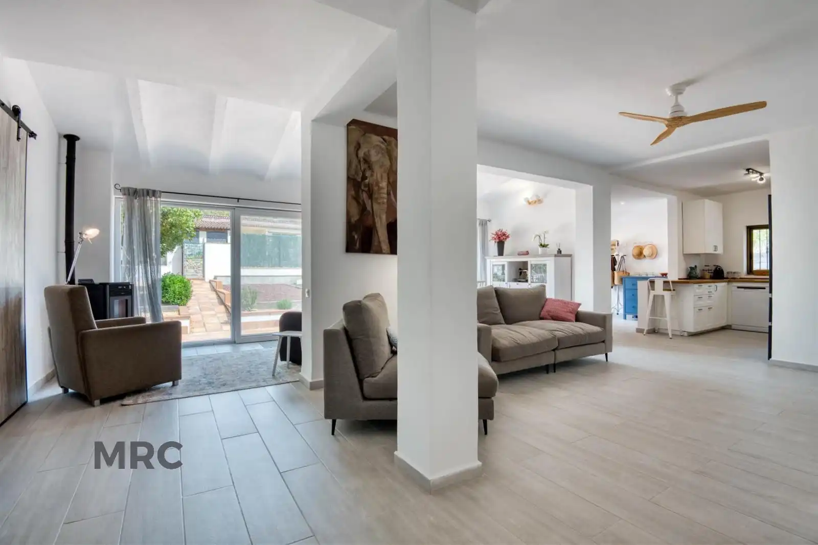 Sala de estar de Casa o chalet en venta en Santa Cristina d'Aro con Calefacción, Terraza y Trastero