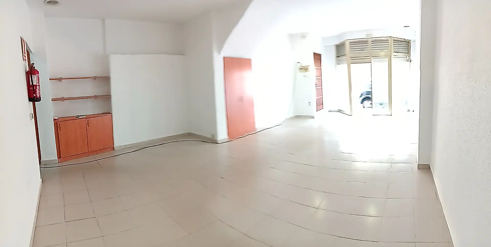 Local comercial en alquiler en Avinguda de la Llibertat, imagen 3